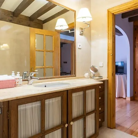 La Carlota Renedo De Cabuerniga