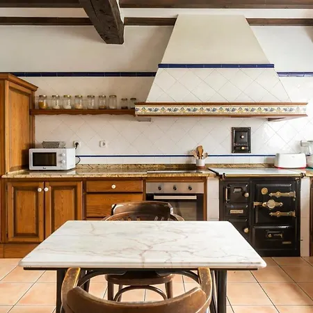 La Carlota * Renedo De Cabuerniga